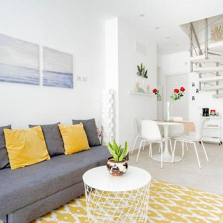 Eos Sea View Apartments Siraküza Dış mekan fotoğraf