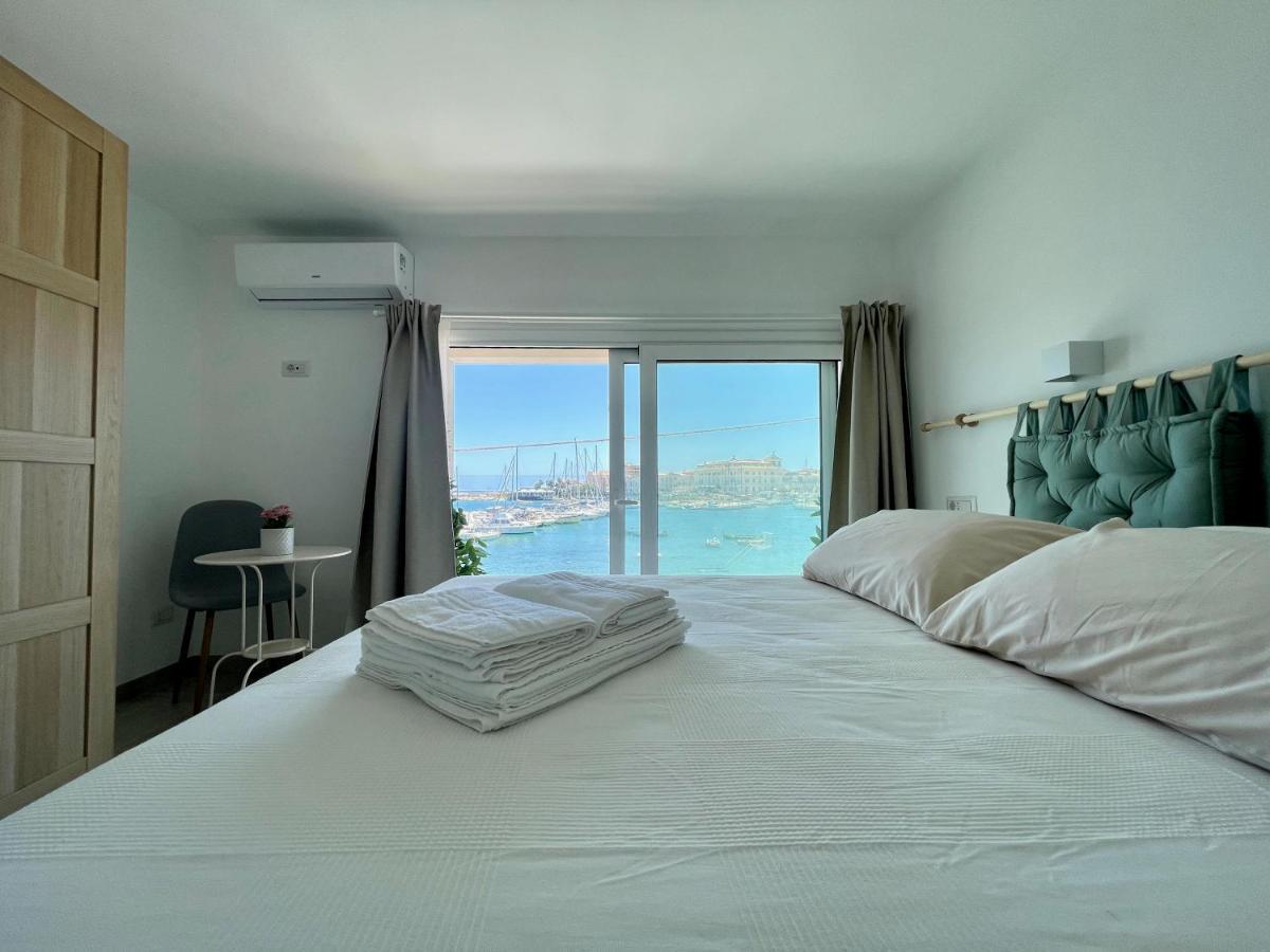 Eos Sea View Apartments Siraküza Dış mekan fotoğraf