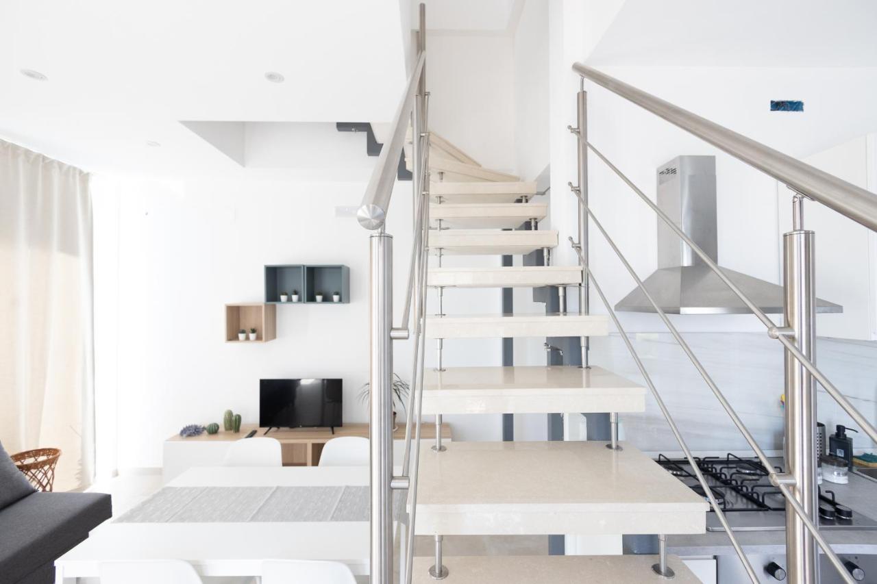 Eos Sea View Apartments Siraküza Dış mekan fotoğraf