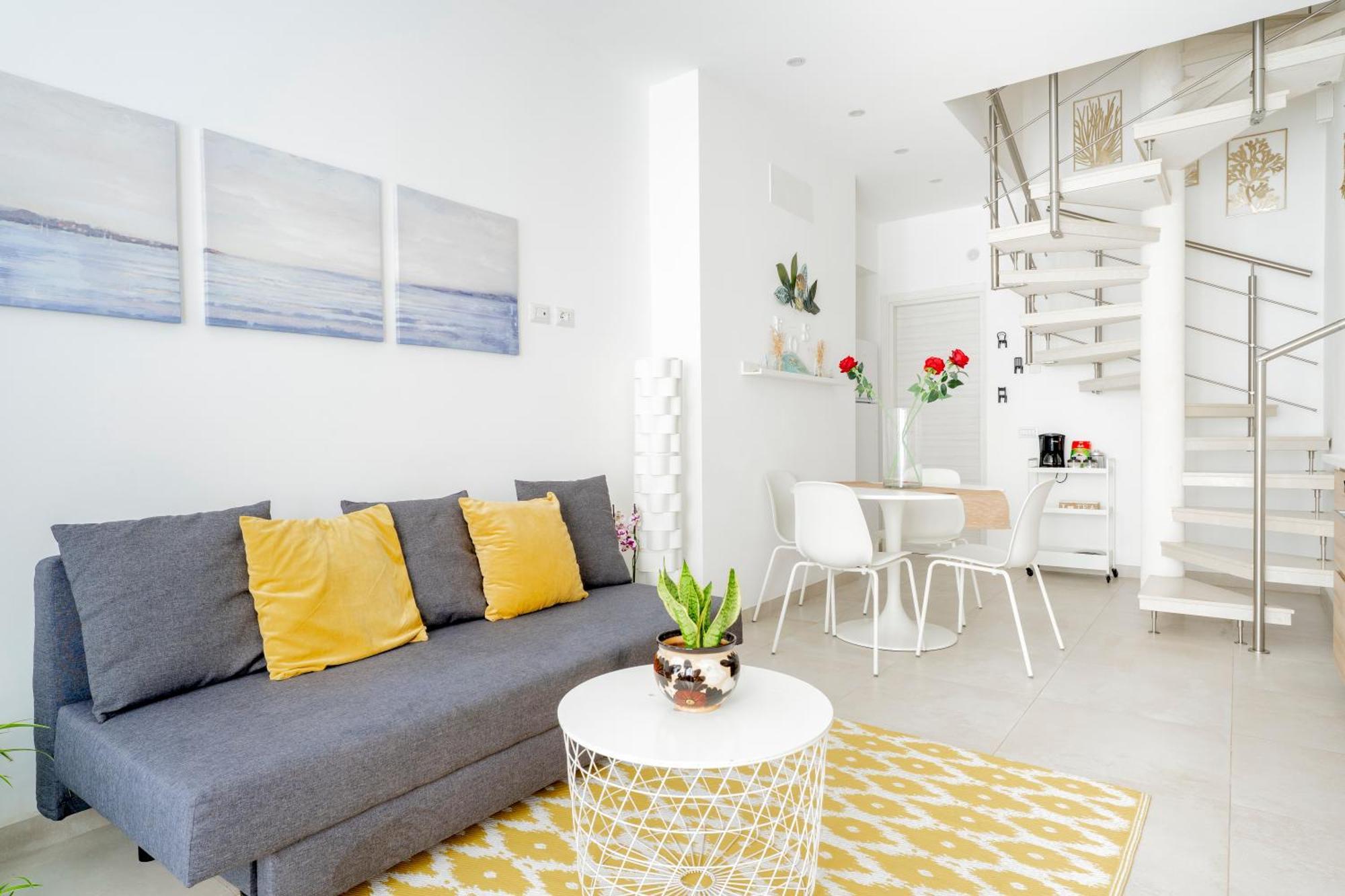 Eos Sea View Apartments Siraküza Dış mekan fotoğraf